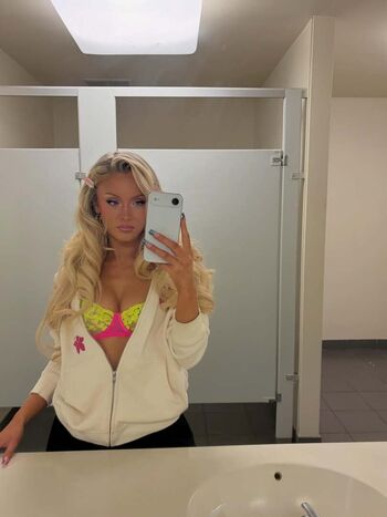 Zara larsson  page leaked private photo uncensored HD quality