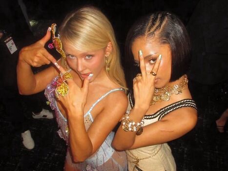 Zara larsson  page leaked private photo uncensored HD quality