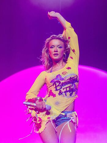 Zara larsson  page leaked private photo uncensored HD quality