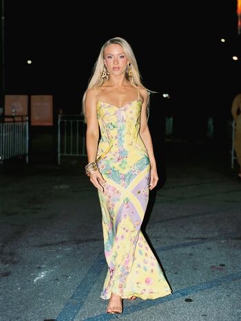 Zara larsson  page leaked private photo uncensored HD quality