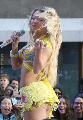 Zara larsson  page leaked private photo uncensored HD quality
