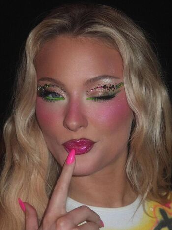 Zara larsson  page leaked private photo uncensored HD quality