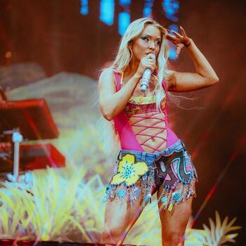 Zara larsson  page leaked private photo uncensored HD quality
