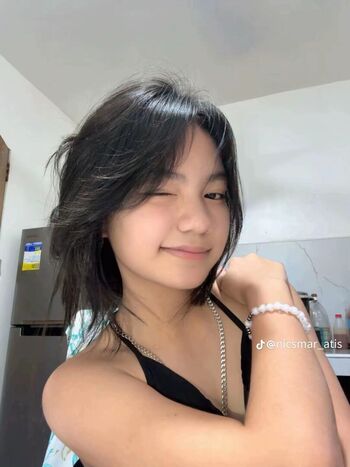 Zelynics page leaked private photo uncensored HD quality