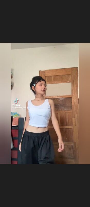 Zelynics leaked private photo uncensored HD quality