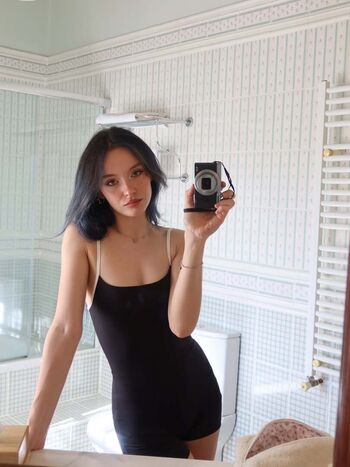 Zeynep sude oktay page leaked private photo uncensored HD quality