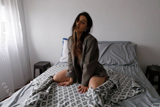 Zishy  page leaked private photo uncensored HD quality