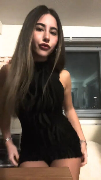 Zoe ducorsky leaked private photo uncensored HD quality