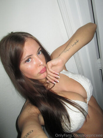 Zoepriceee leaked private photo uncensored HD quality